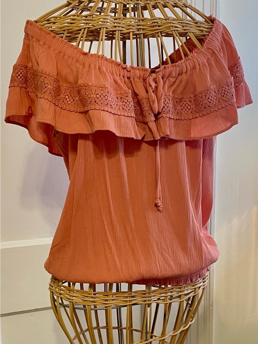 Boho Off-The-Shoulder Lace Ruffle Blouse Elastic waist Peasant Top Womens M